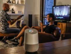 contrôler-un-téléviseur-avec-des-commandes-vocales